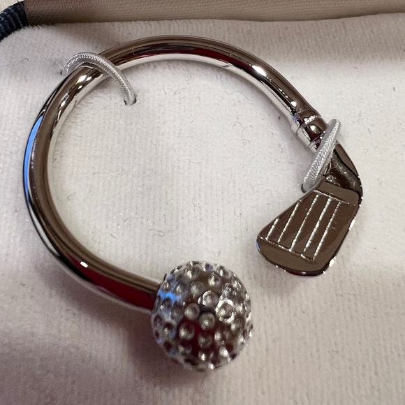 **SOLD** Sterling Silver Dolan-bullock golf club/ball key ring - Picture 4 of 4